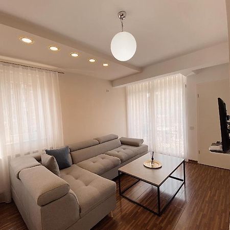 Diamond Apartment Prishtina Пристина Екстериор снимка